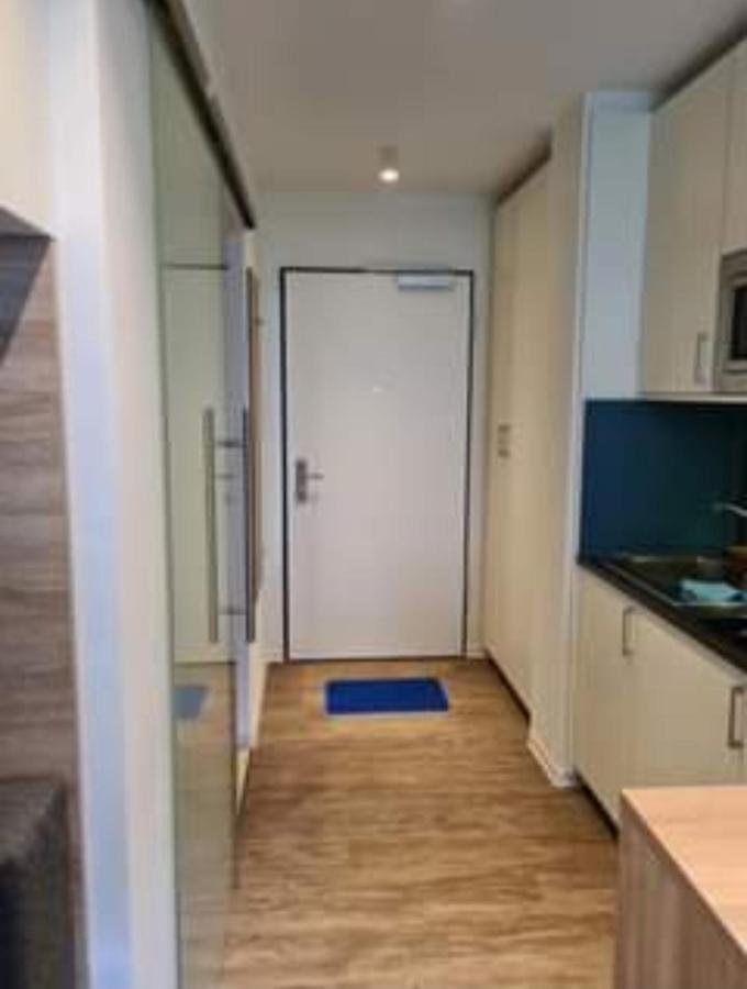 Privatunterkunft Mitte Shared With Shared Bathroom *