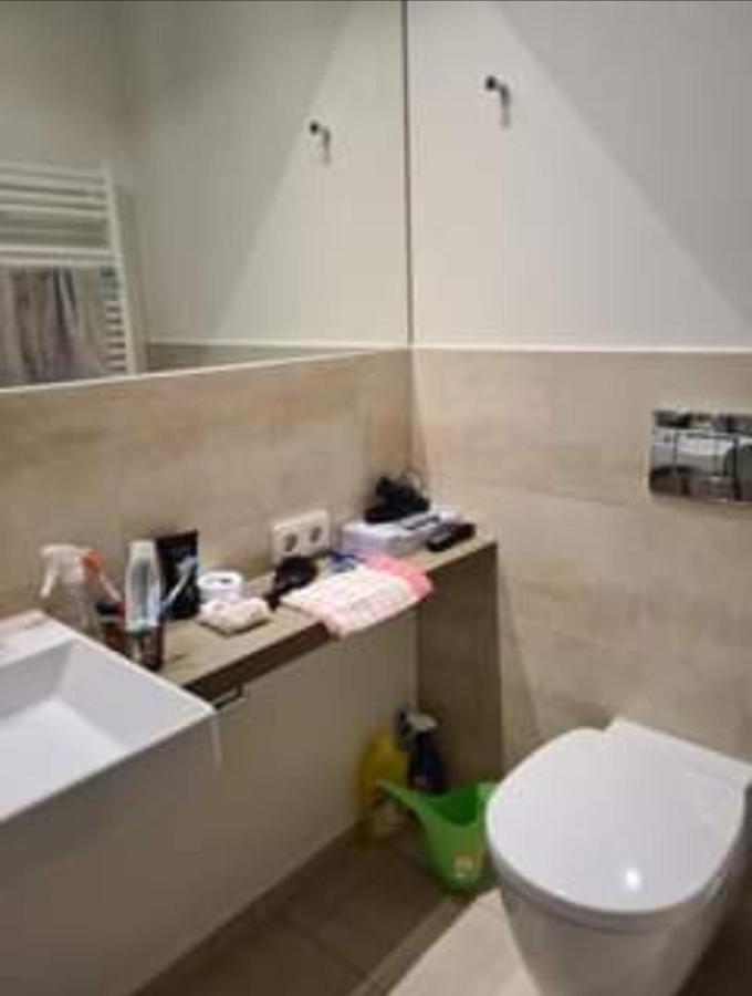 Mitte Shared With Shared Bathroom Privatunterkunft Berlin